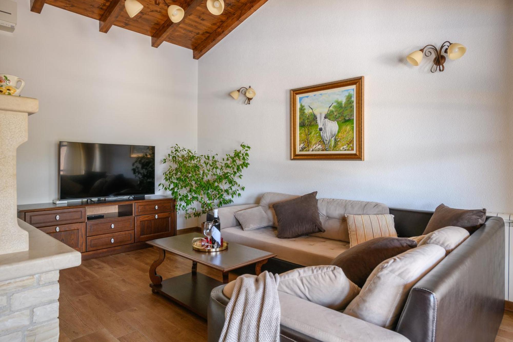 Villa Gina Valtura Luaran gambar