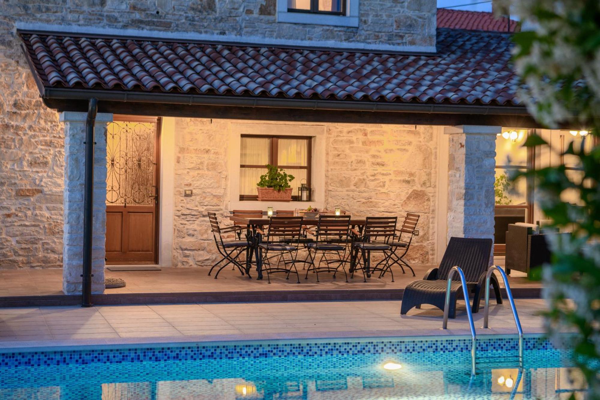 Villa Gina Valtura Luaran gambar